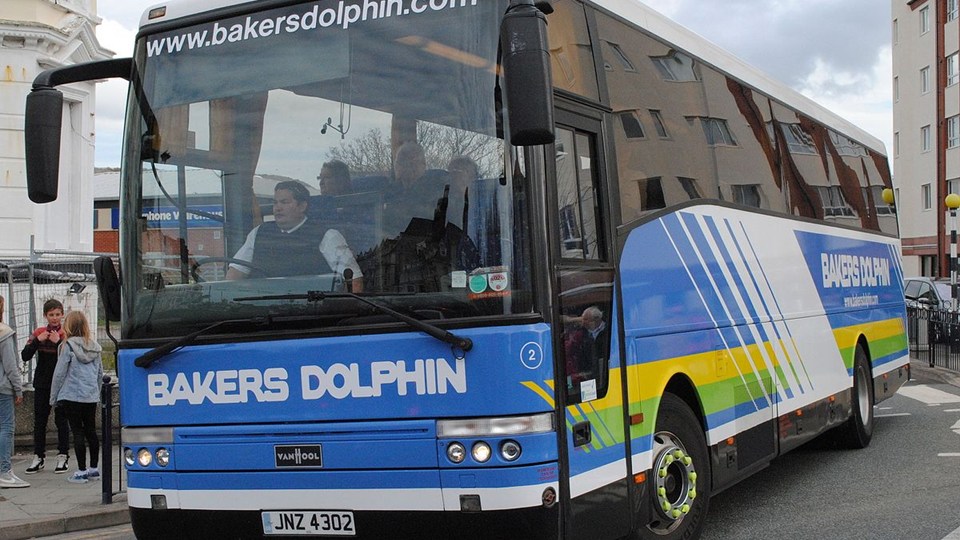 Bakers Dolphin Coachmarque